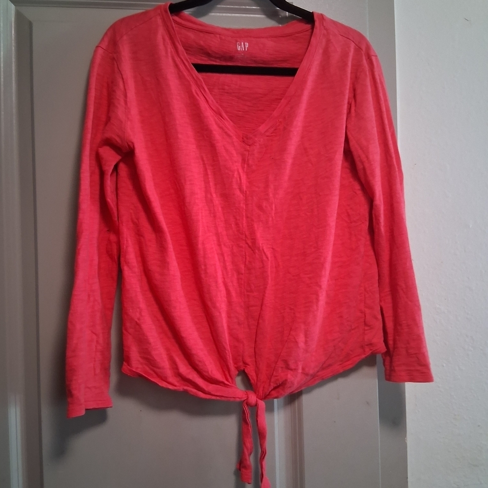 GAP Women's Vibrant Pink V-Neck Blouse